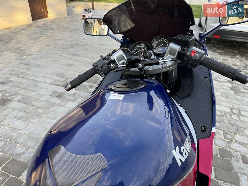Мотоцикл Спорт-туризм Kawasaki ZZR 600 1993 в Любешові