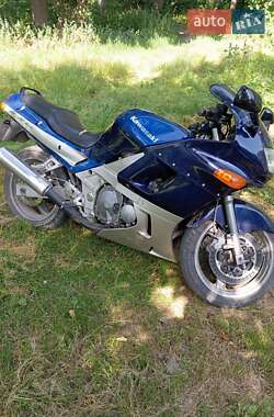 Мотоцикл Спорт-туризм Kawasaki ZZR 600 1997 в 