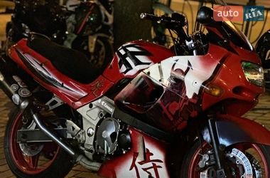 Спортбайк Kawasaki ZZR 600 2000 в Славянске