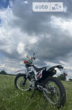 Мотоцикл Позашляховий (Enduro) Kayo T2 2022 в Чернігові