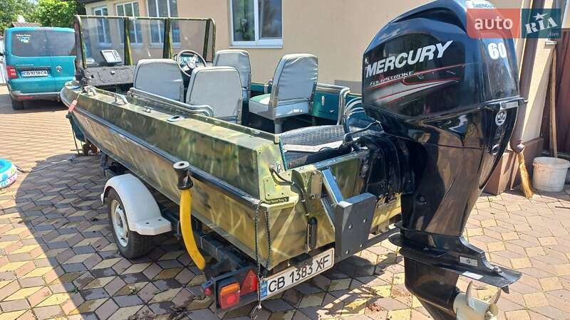 Катер Казанка 5М3 1991 в Носовке