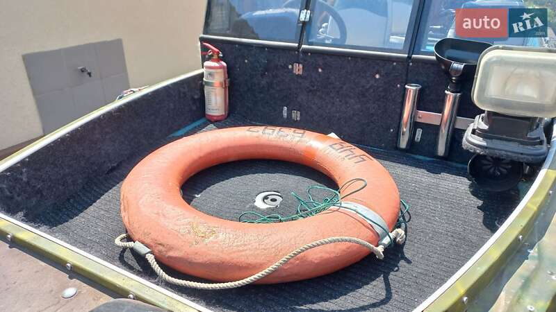 Катер Казанка 5М3 1991 в Носовке