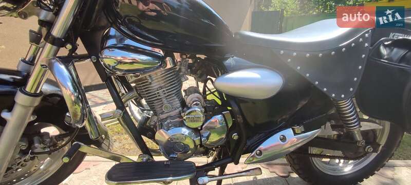 Мотоцикл Чоппер Keeway Super Light 2006 в Вараше