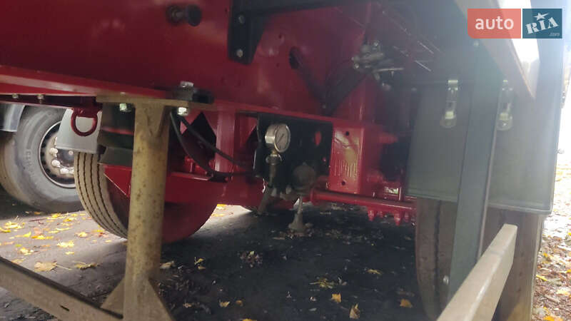 Самоскид напівпричіп Kelberg BPW 1996 в Зміїві