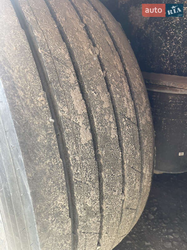 Тентований борт (штора) - напівпричіп Kelberg S 2001 в Кременчуці фото 11 Тентований борт (штора) - напівпричіп Kelberg S 2001 в Кременчуці