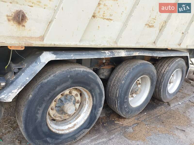Самосвал полуприцеп Kempf SK 1998 в Дубно