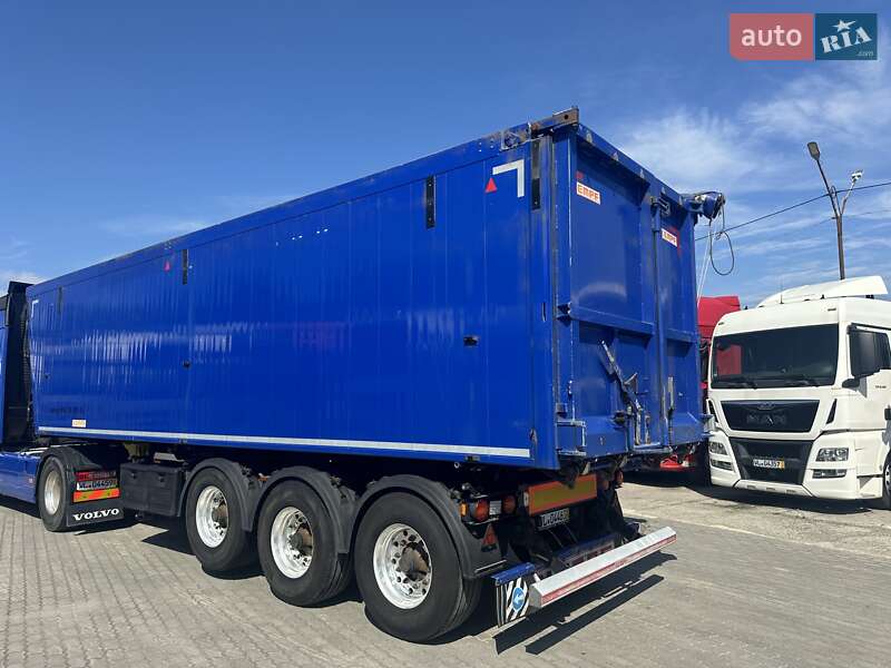 Самосвал полуприцеп Kempf SKM 2017 в Калуше