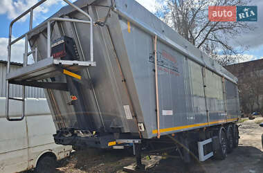 Зерновоз - полуприцеп Kempf THKD 18 2014 в 
