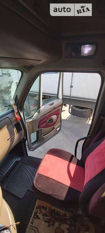 Тягач Kenworth T2000 2001 в Виннице