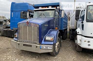 Самосвал Kenworth T800 2002 в 