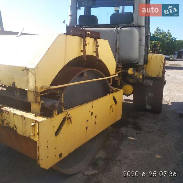 Дорожный каток ХТЗ 150 1994 в Запорожье