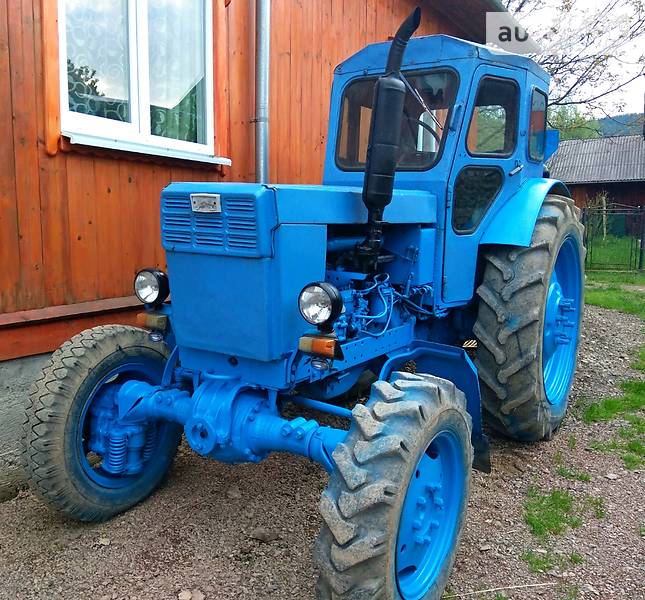 Трактор ХТЗ Т-40АМ 1992 в 