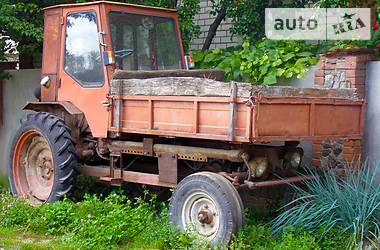 Трактор сільськогосподарський ХЗТСШ Т-16М 1992 в Валках