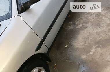 Седан Kia Avella 1999 в 