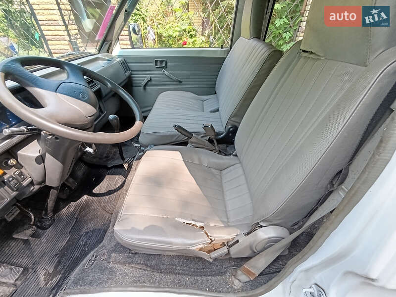 Минивэн Kia Besta 1998 в Киеве