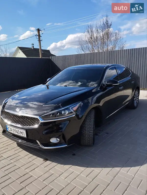 Kia Cadenza 2016