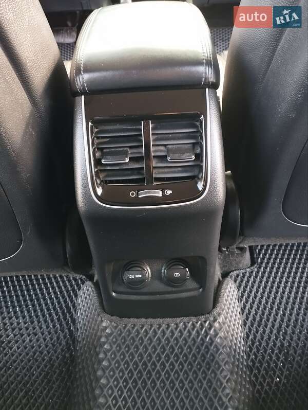 Седан Kia Cadenza 2016 в Черкассах фото 8 Седан Kia Cadenza 2016 в Черкассах