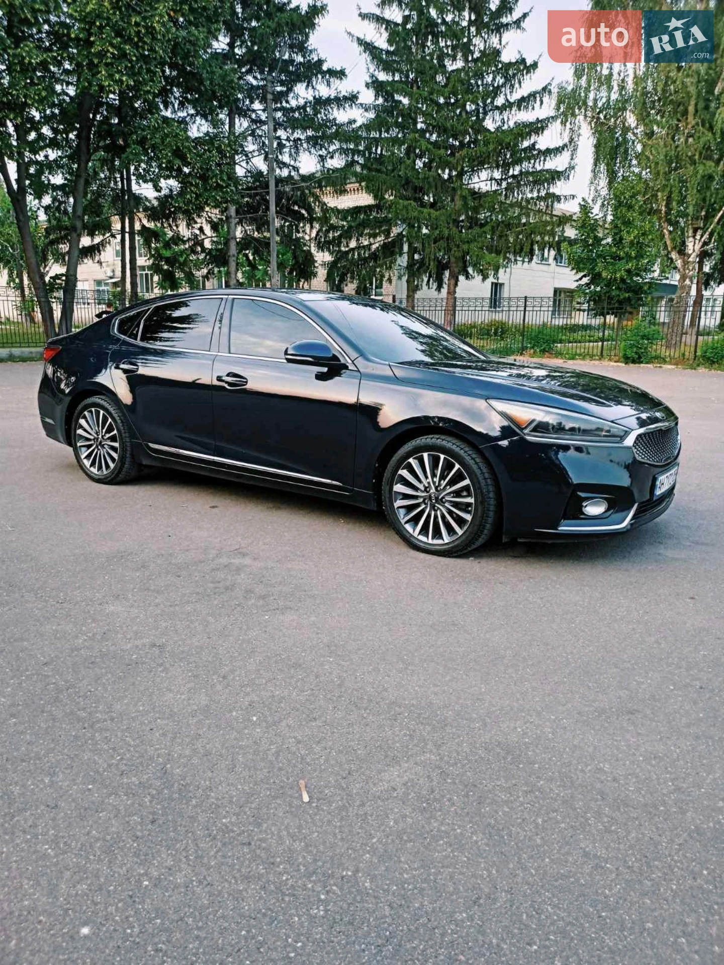 2017 Kia Cadenza - мініатюра 8