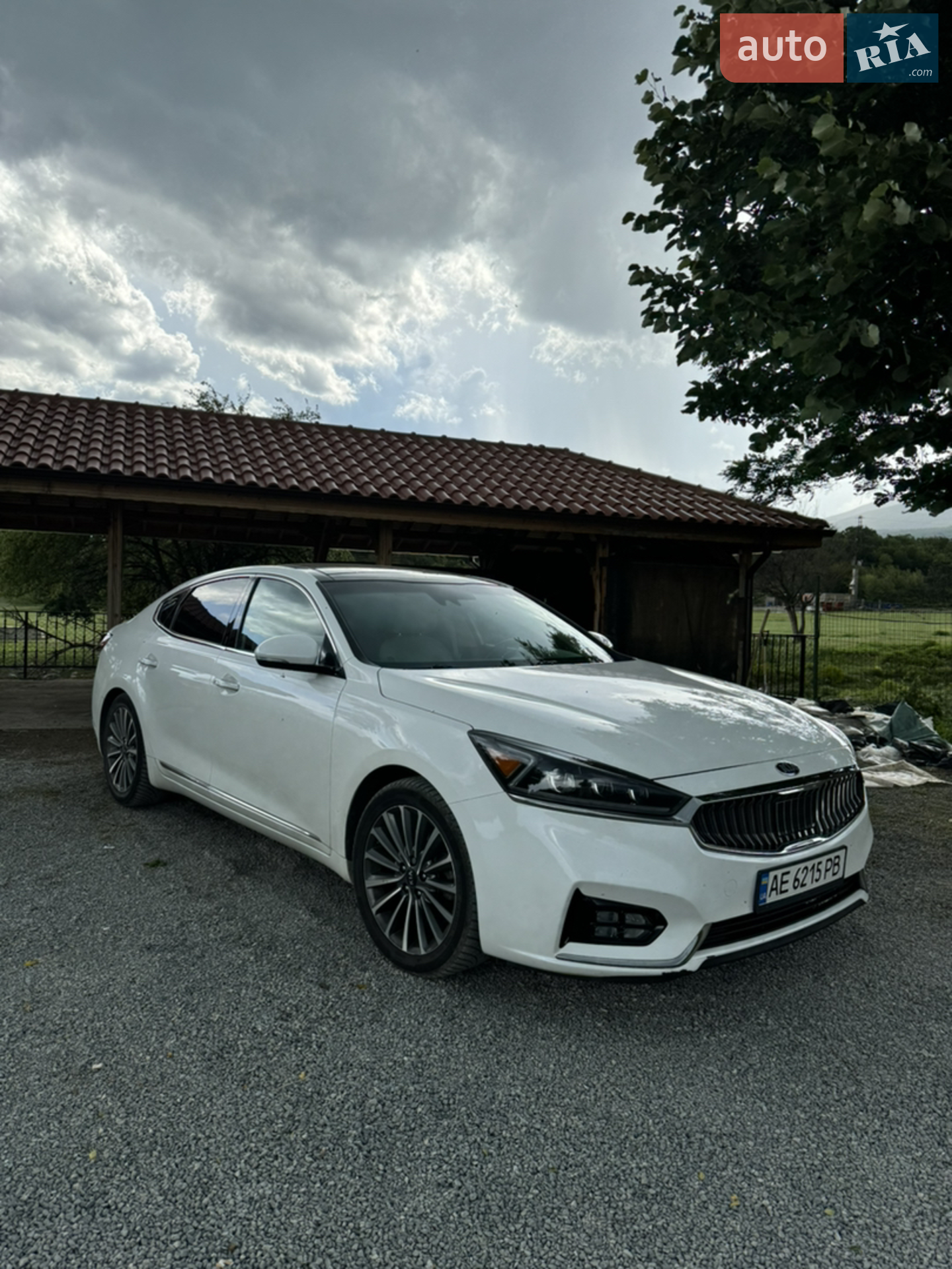2017 Kia Cadenza - мініатюра 3