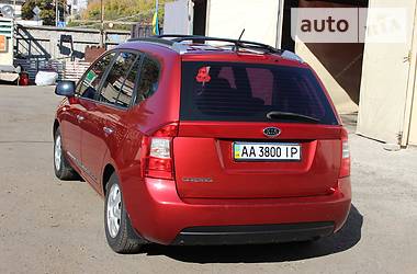 Минивэн Kia Carens 2008 в Киеве