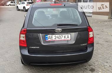 Минивэн Kia Carens 2008 в Днепре