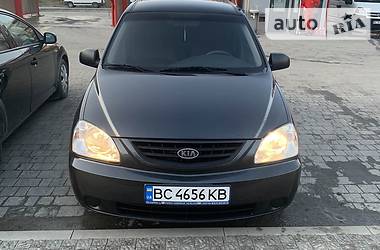 Универсал Kia Carens 2004 в Новояворовске