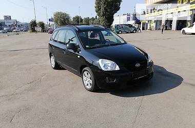 Минивэн Kia Carens 2008 в Киеве