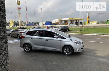 Універсал Kia Carens 2016 в Києві