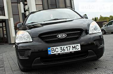 Минивэн Kia Carens 2008 в Стрые