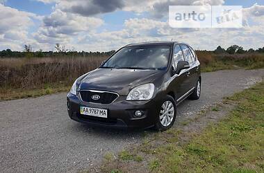 Микровэн Kia Carens 2011 в Киеве