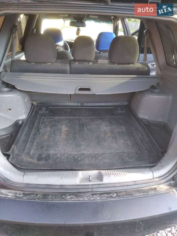 Мінівен Kia Carens 2006 в Полтаві фото 23 Мінівен Kia Carens 2006 в Полтаві