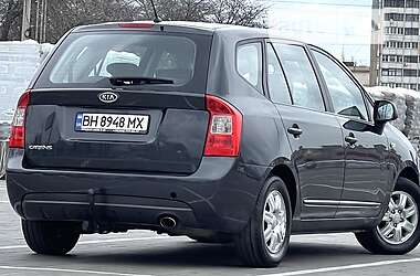 Минивэн Kia Carens 2008 в 
