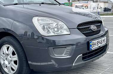 Минивэн Kia Carens 2008 в 