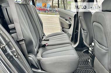 Минивэн Kia Carens 2008 в 