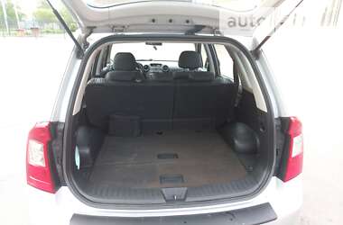 Минивэн Kia Carens 2006 в 