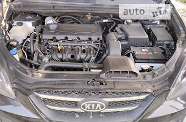 Минивэн Kia Carens 2008 в 