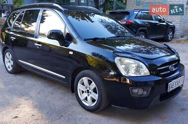 Минивэн Kia Carens 2006 в Днепре