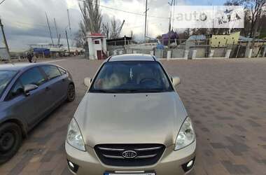 Минивэн Kia Carens 2008 в Николаеве