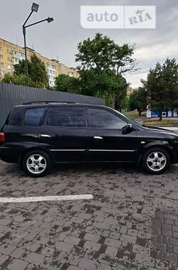 Минивэн Kia Carens 2004 в Днепре