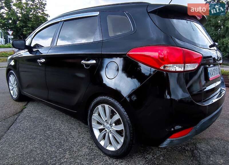 Мікровен Kia Carens 2013 в Києві