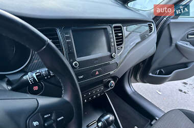 Мікровен Kia Carens 2017 в Києві