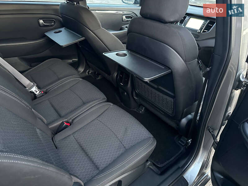 Мікровен Kia Carens 2017 в Києві