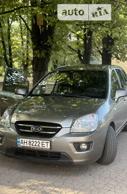 Минивэн Kia Carens 2008 в Доброполье