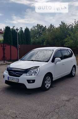 Микровэн Kia Carens 2010 в Смеле