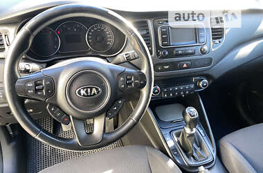 Мікровен Kia Carens 2013 в Вирах