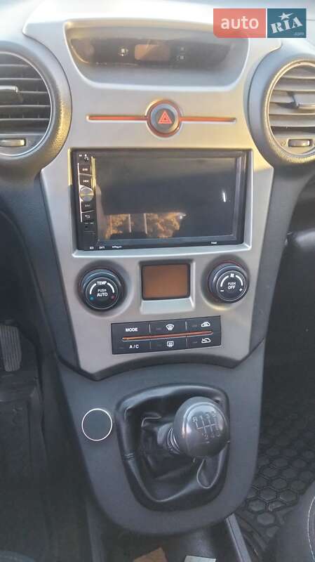 Минивэн Kia Carens 2008 в Полтаве фото 12 Минивэн Kia Carens 2008 в Полтаве