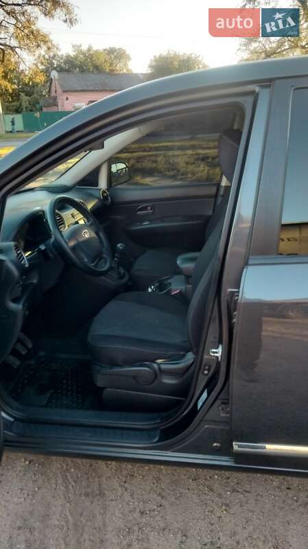 Минивэн Kia Carens 2008 в Полтаве фото 17 Минивэн Kia Carens 2008 в Полтаве