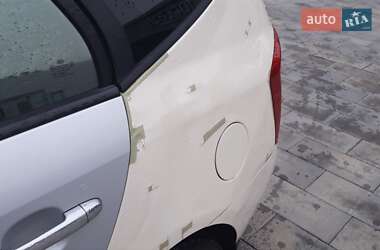 Мікровен Kia Carens 2011 в Харкові