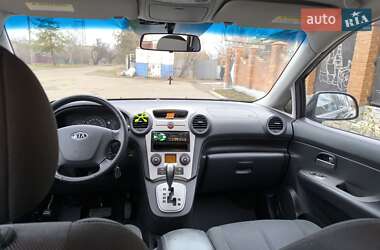 Минивэн Kia Carens 2008 в Полтаве