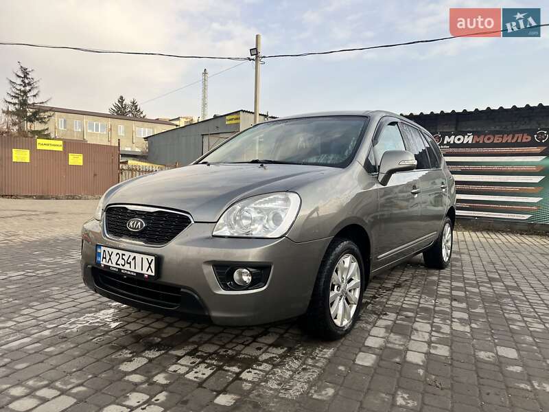 Мікровен Kia Carens 2011 в Харкові